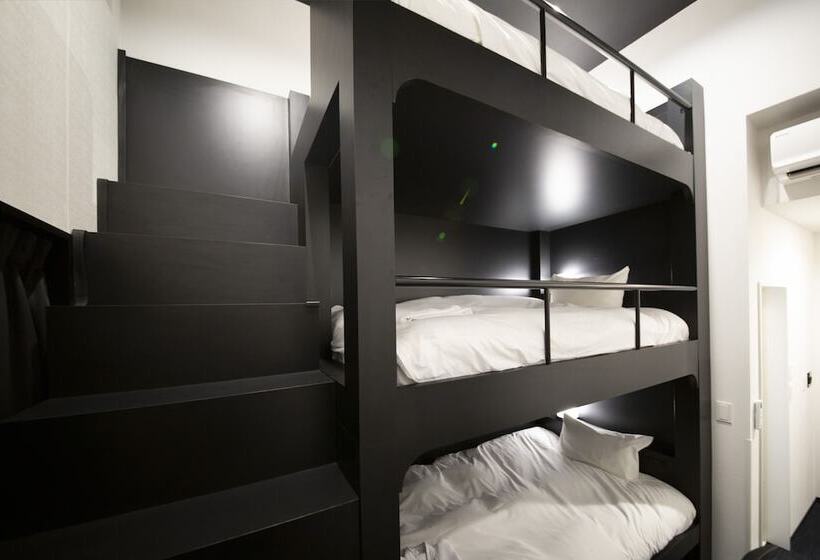 Номер Стандарт Трехместный, Trad Replay