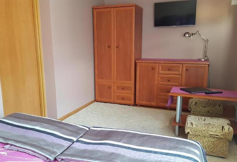 Standard Room, Dom Gościnny Korab