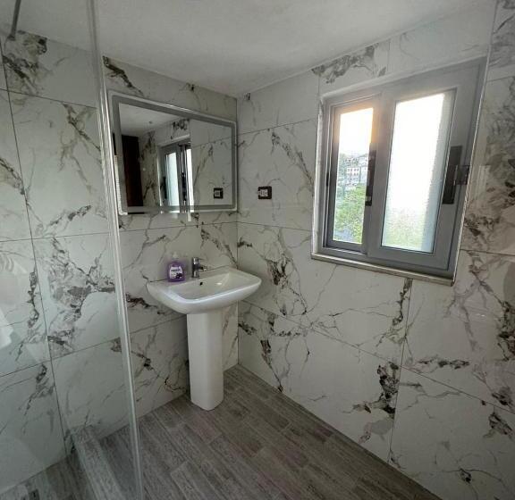디럭스 스위트, Guest House Argjiro Castle