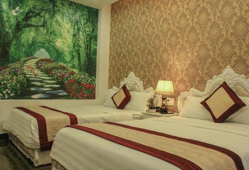 اتاق استاندارد چهارنفره با بالکن, Anh Tien