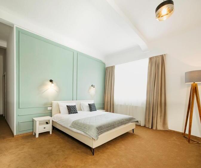 اتاق لوکس چهار تخته, Riviera Residence