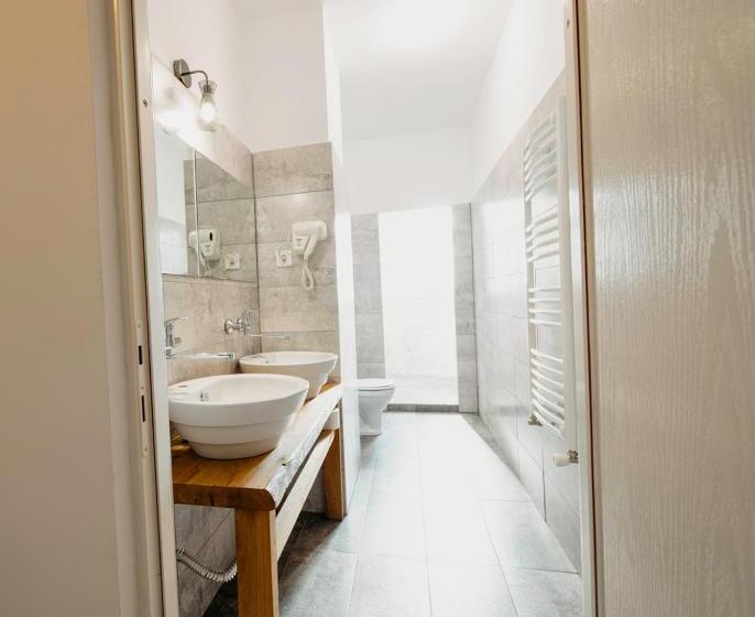 اتاق لوکس چهار تخته, Riviera Residence