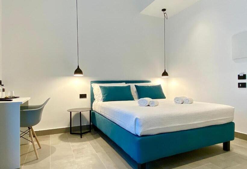 חדר סטנדרט עם מיטת קינג, The One   Sun  N Seas