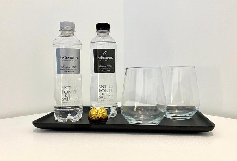 חדר סטנדרט עם מיטת קינג, The One   Sun  N Seas