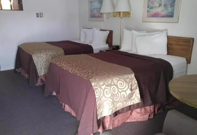 ２ダブルベッドのスタンダードルーム, Americas Best Value Inn North Platte