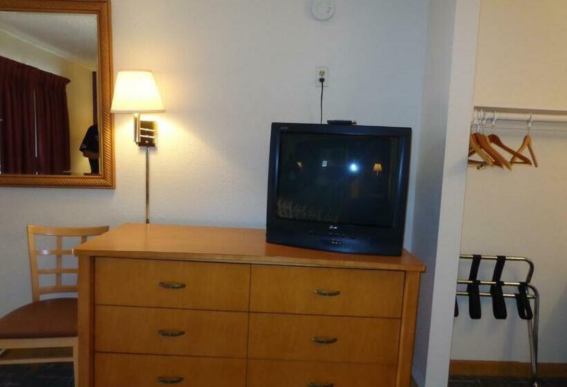 스탠다드 룸, Knights Inn Phoenix At N Black Canyon Hwy