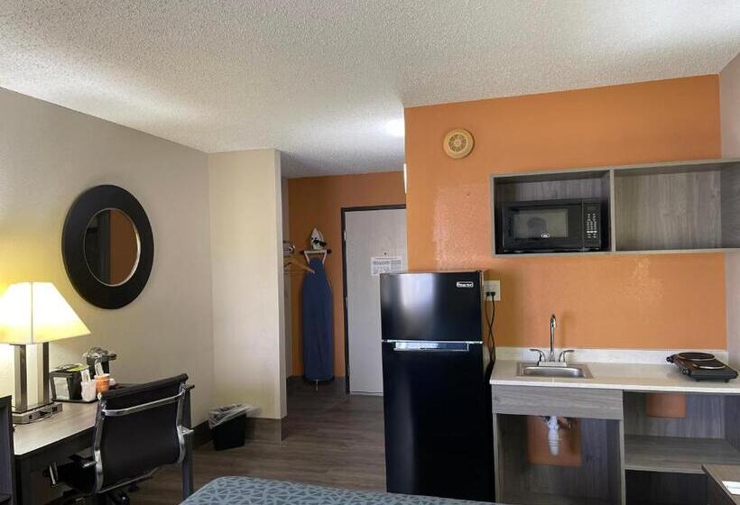 キングサイズベッドのスタンダードルーム, Suburban Studios Columbia Northwest