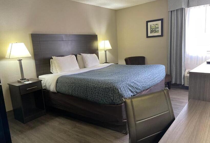 キングサイズベッドのスタンダードルーム, Suburban Studios Columbia Northwest