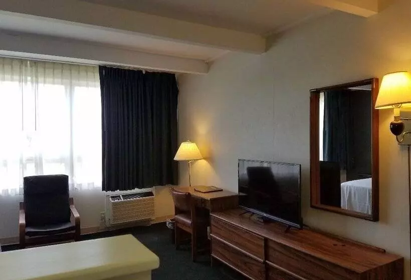 اتاق استاندارد با 2 تخت دوبل, Travelodge By Wyndham Lake George Ny