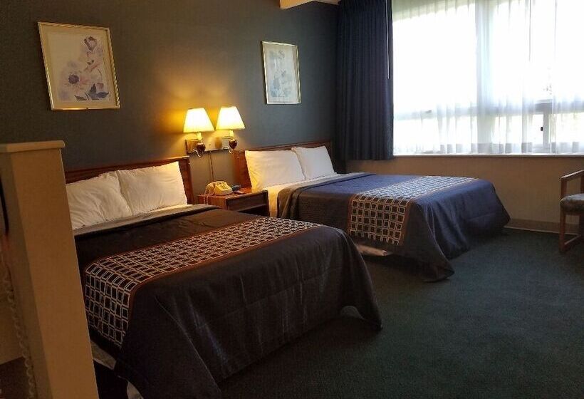 Номер Стандарт 2 Двуспальные Кровати, Travelodge By Wyndham Lake George Ny