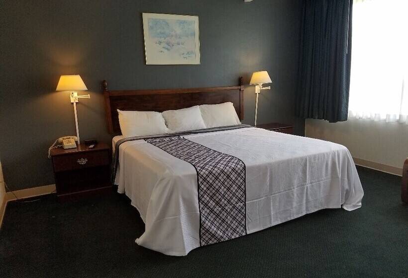 جناح, Travelodge By Wyndham Lake George Ny