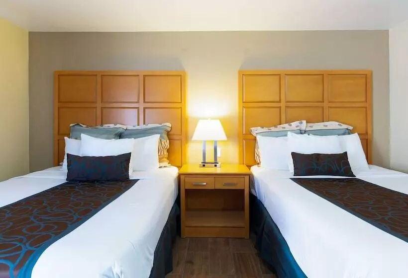 ２ダブルベッドのスタンダードルーム, Travelodge By Wyndham Merced Yosemite