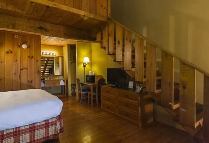اتاق استاندارد با وان آب گرم, Timbers Lodge