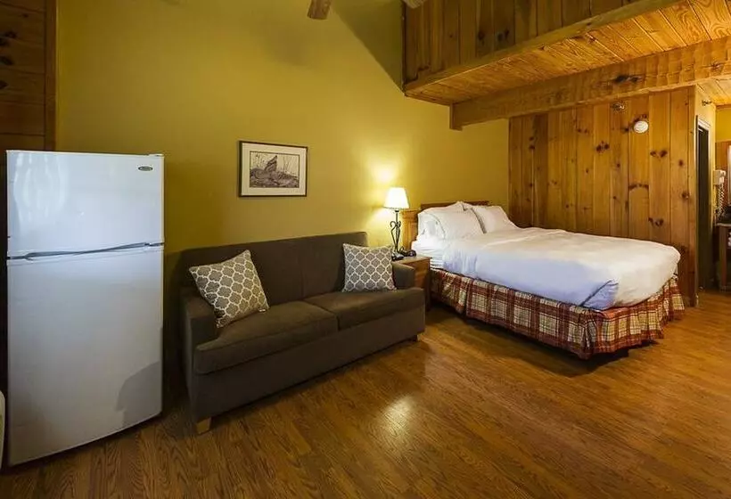 اتاق استاندارد با وان آب گرم, Timbers Lodge
