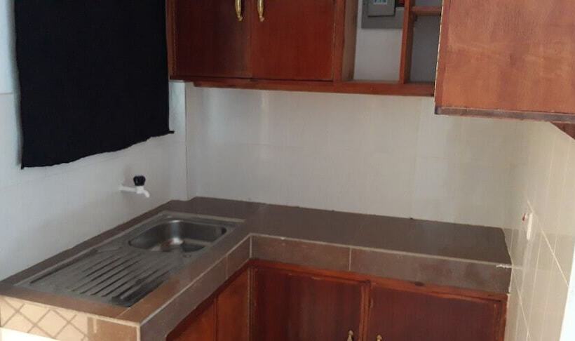 اتاق استاندارد یک نفره, Marvelous House Mtwapa