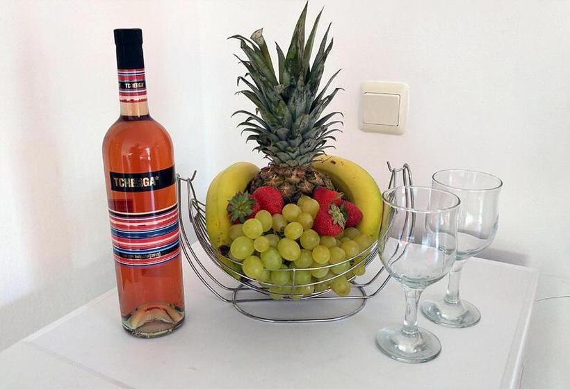 家庭间, Arkite Complex