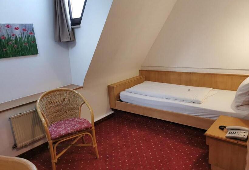 غرفة إقتصادية فردية, Landhotel ölmühle