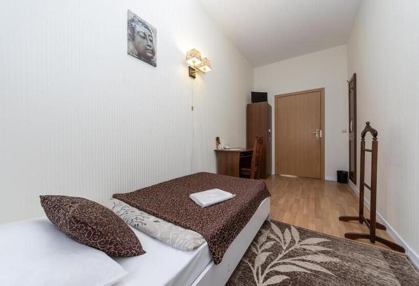 اتاق استاندارد یک نفره, Mini Hotel Guest Residence