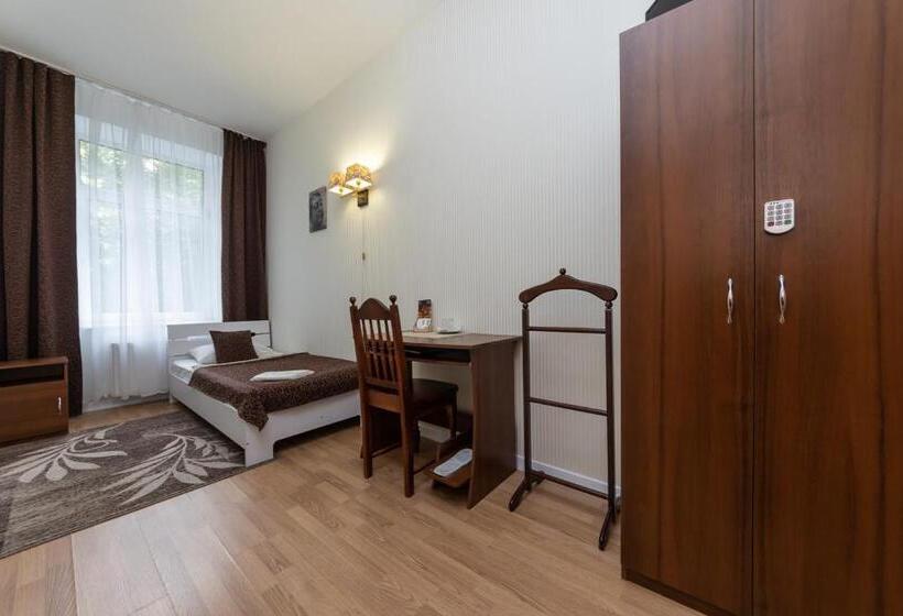 اتاق استاندارد یک نفره, Mini Hotel Guest Residence