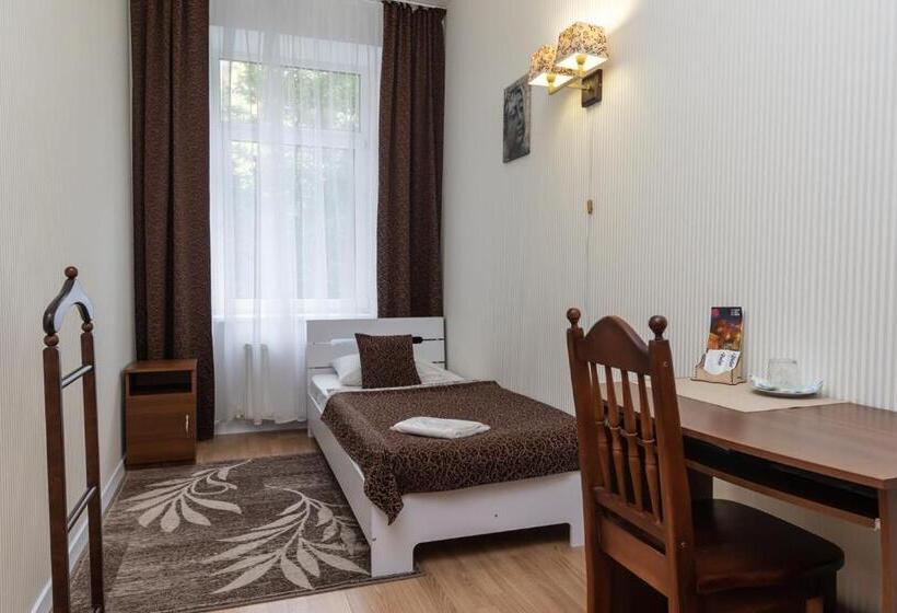 اتاق استاندارد یک نفره, Mini Hotel Guest Residence