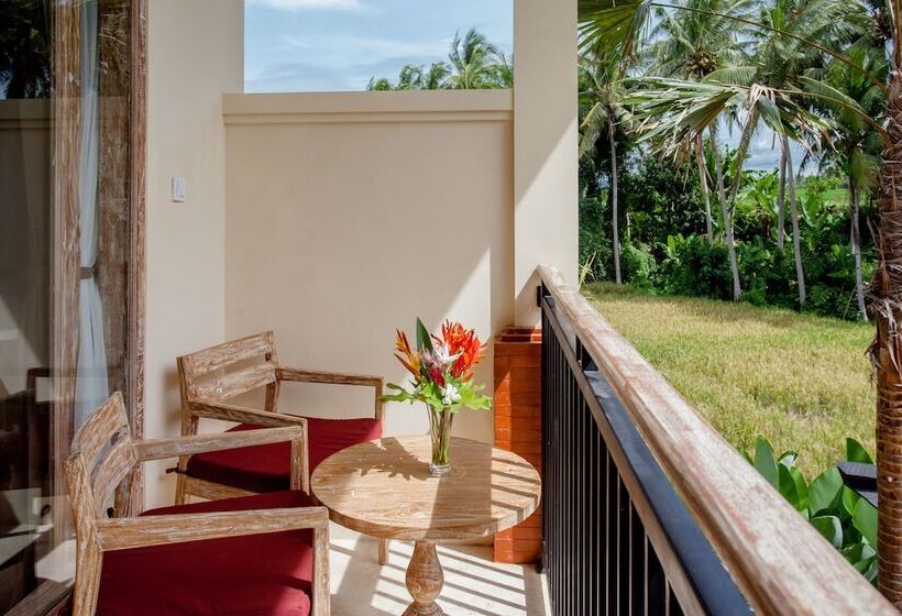Номер Deluxe Вид на Бассейн, The Kalyana Ubud Resort
