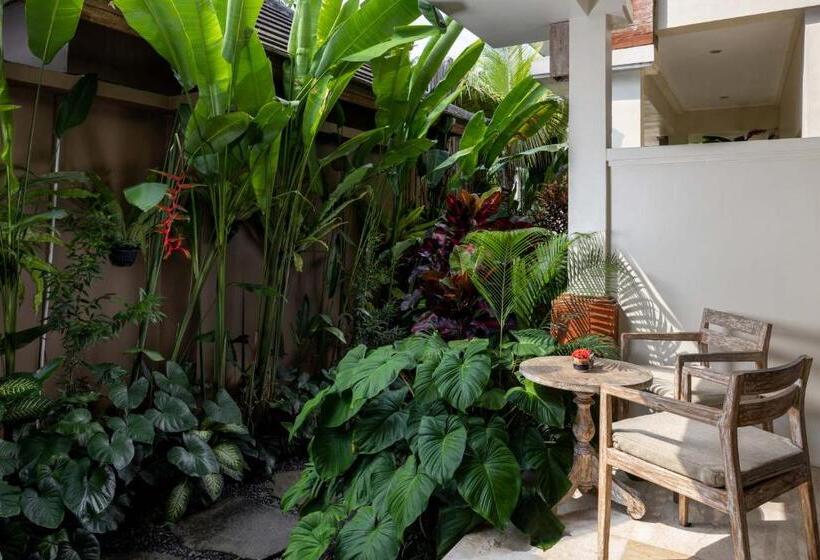 غرفة ديلوكس مطلّة علي الحديقة, The Kalyana Ubud Resort