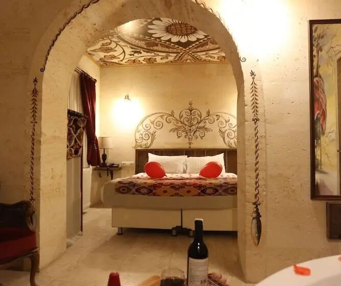 スタンダードルーム, Corner In Cappadocia