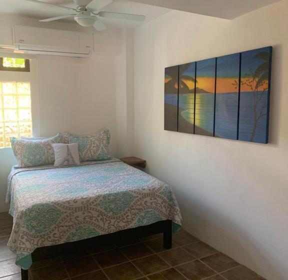 اتاق لوکس, La Sirena Playa Jaco