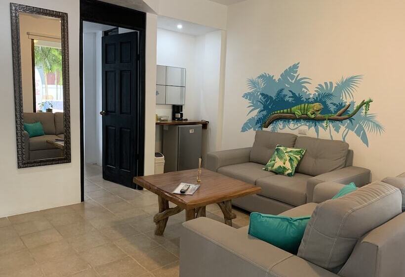 اتاق لوکس, La Sirena Playa Jaco