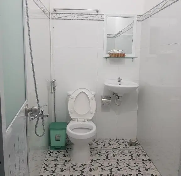 اتاق استاندارد چهار تخته, Tai Tri Guest House