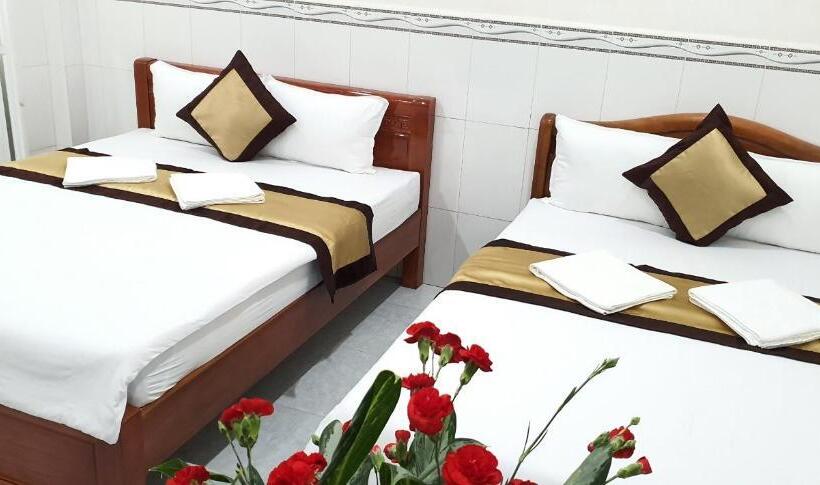 اتاق استاندارد چهار تخته, Tai Tri Guest House