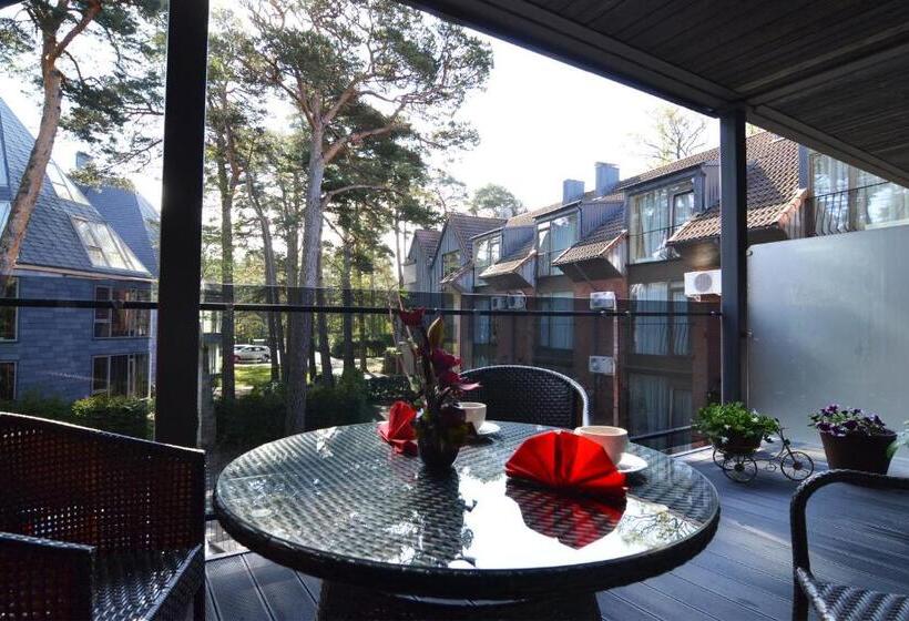 آپارتمان 1 خوابه با بالکن, Saulės Krantas