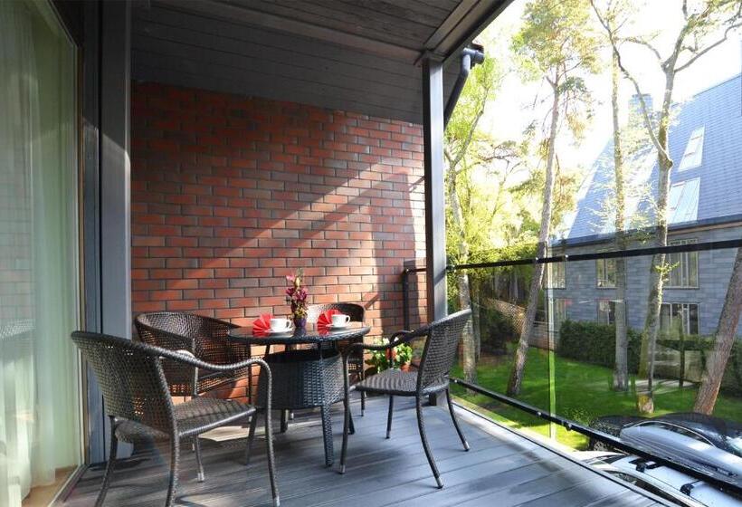 آپارتمان 1 خوابه با بالکن, Saulės Krantas