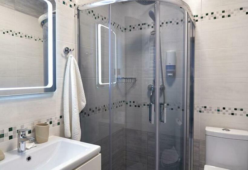 استودیوی استاندارد, Villa Gor