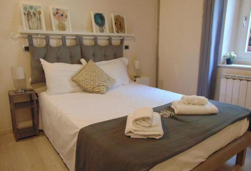 Standard room with outdoor bath, Bargello Guest House