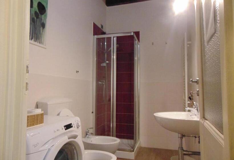 Standard room with outdoor bath, Bargello Guest House