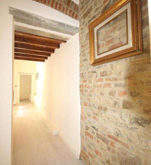 آپارتمان 2 خوابه, Bargello Guest House