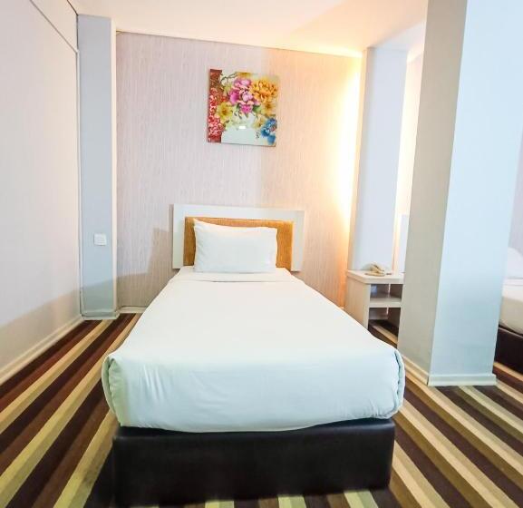 חדר דלוקס, First Residence Hotel By Rvh