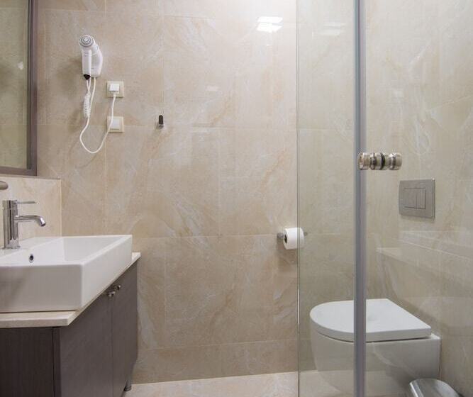 スタンダードルーム, Omia