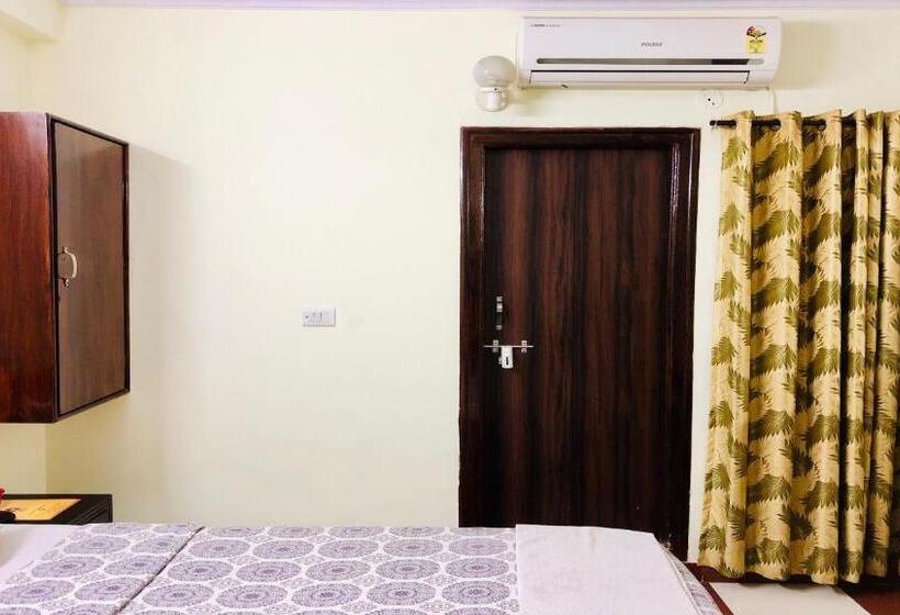 Номер Deluxe, Tuk Tuk Backpackers Near Railway Station Jaipur