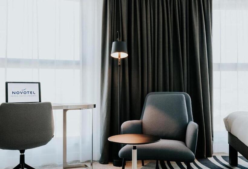 اتاق اجرایی, Novotel Angers Centre Gare