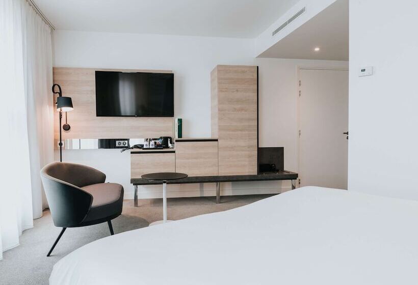 スーペリアールーム, Novotel Angers Centre Gare