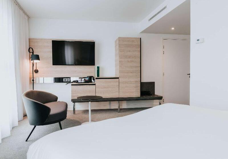 スーペリアールーム, Novotel Angers Centre Gare