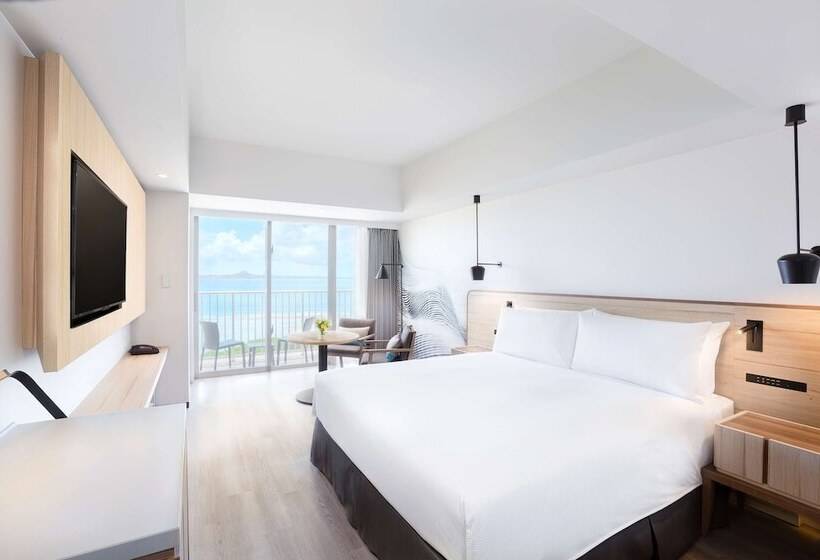 豪华海景房, Hilton Okinawa Sesoko Resort