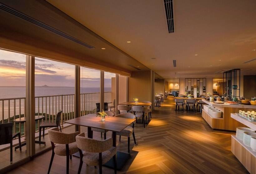 行政房间, Hilton Okinawa Sesoko Resort