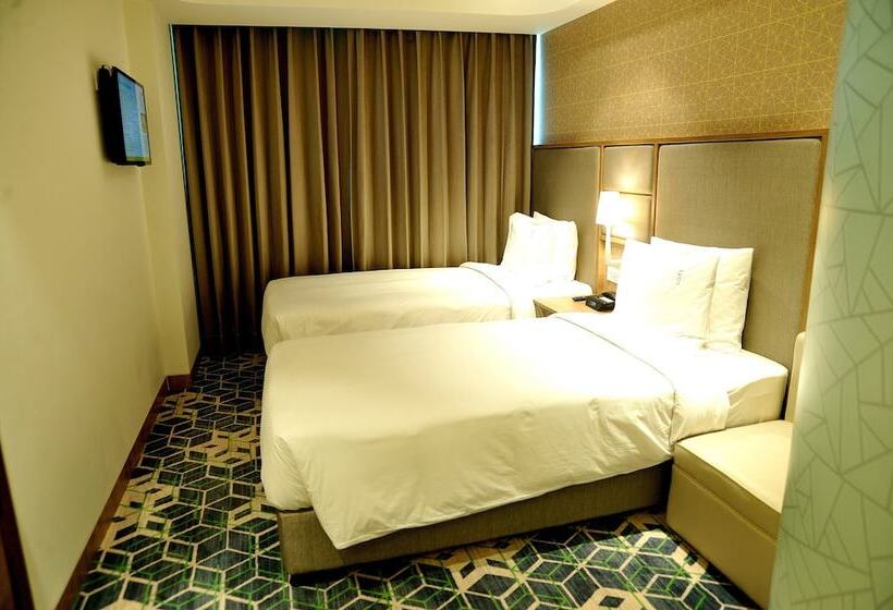 اتاق استاندارد با چشم‌انداز شهر, Holiday Inn Gurugram Sector 90, An Ihg