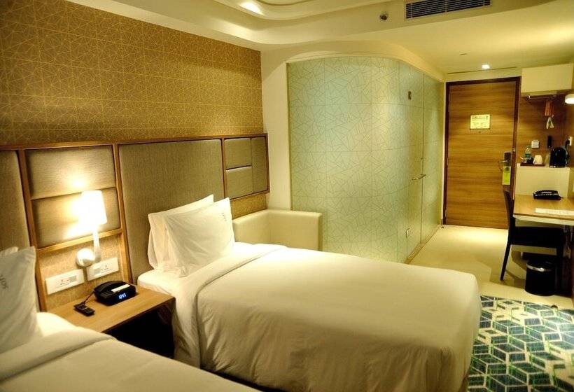 اتاق استاندارد با چشم‌انداز شهر, Holiday Inn Gurugram Sector 90, An Ihg