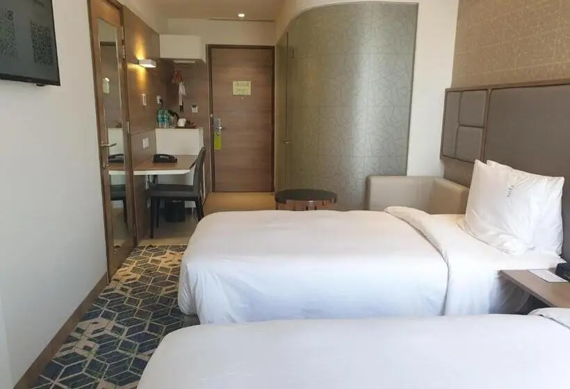 スタンダードシティビュールーム, Holiday Inn Gurugram Sector 90, An Ihg