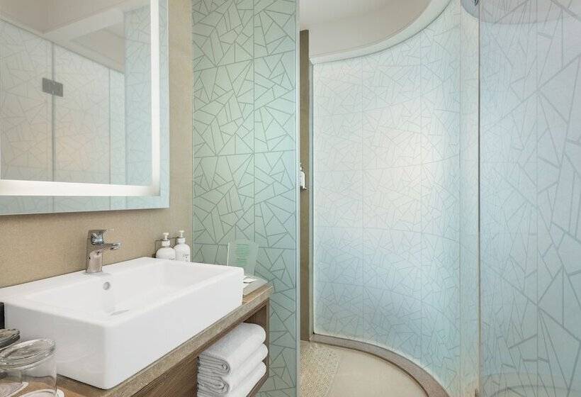 带城市景观的标准间, Holiday Inn Gurugram Sector 90, An Ihg