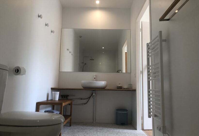 Номер Стандарт Адаптированный для Инвалидов, Chambres D Hotes 1001 Nuits Montalivet